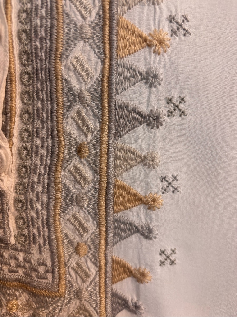 Johnny Was BIYA Embroidered Saverio flowy tunic - Picture 9 of 11